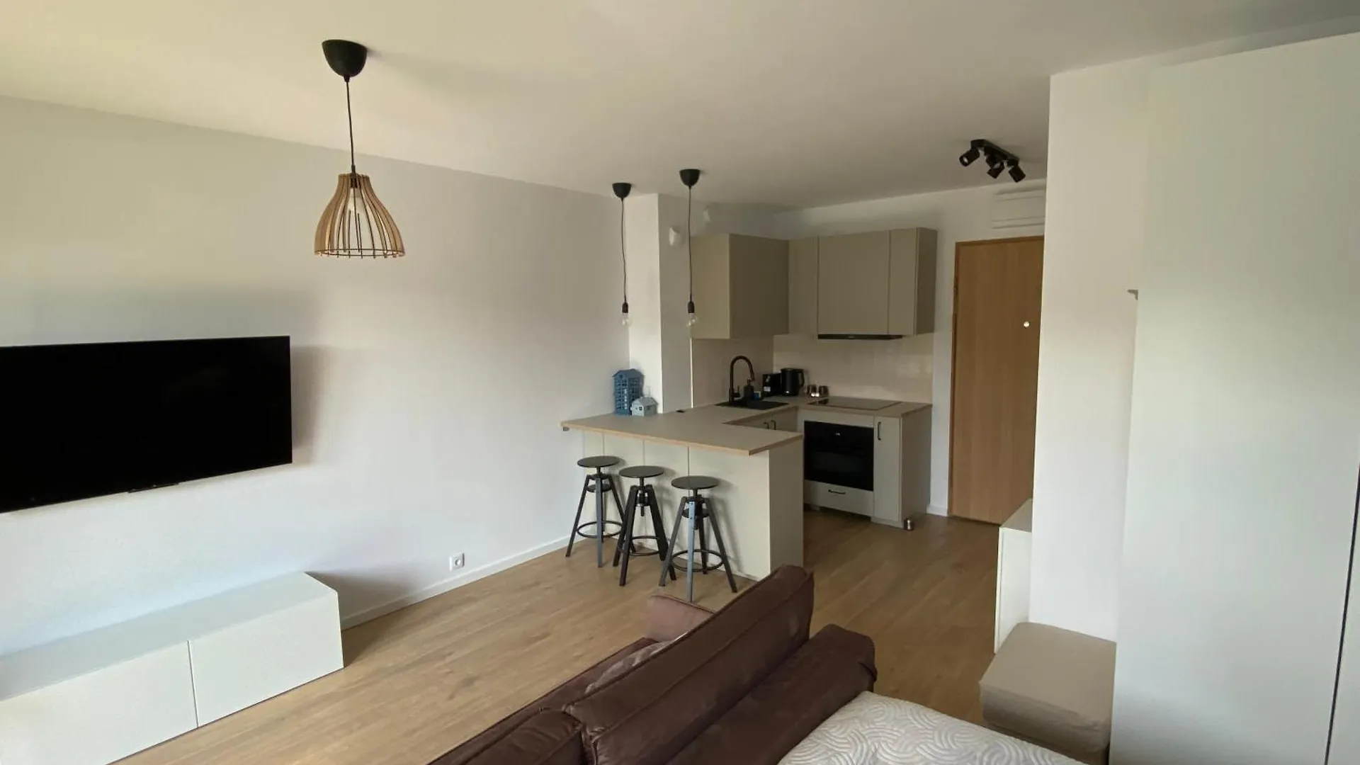 Bluehouse Apartment Warsaw Poland